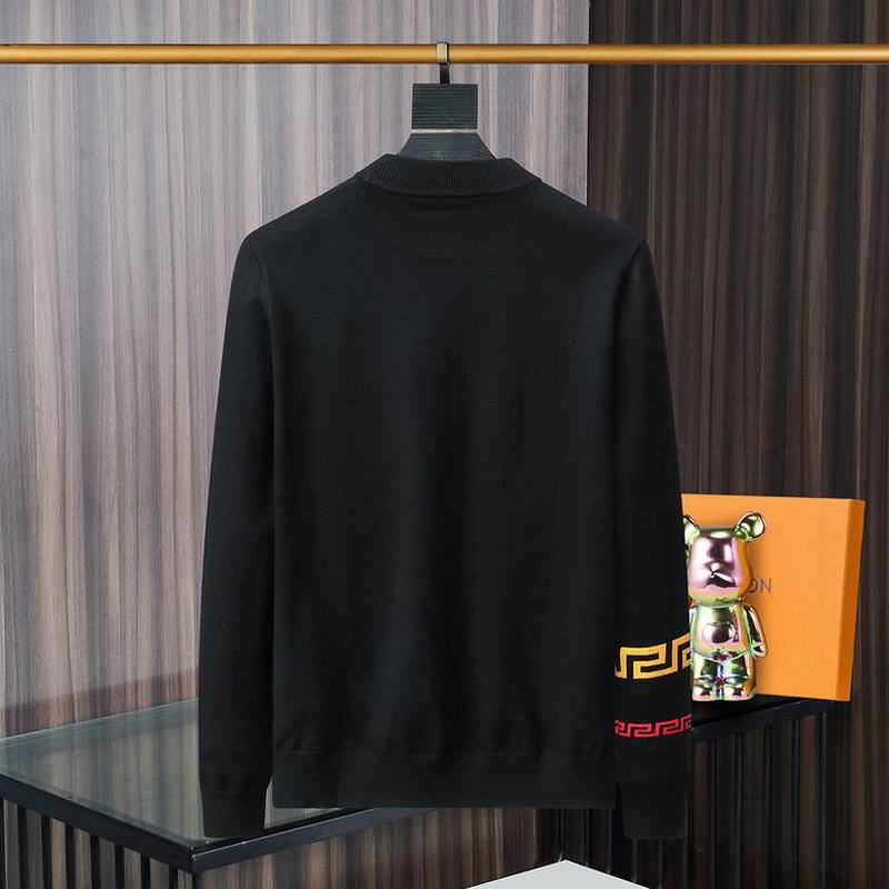 Versace Men's Sweater 104